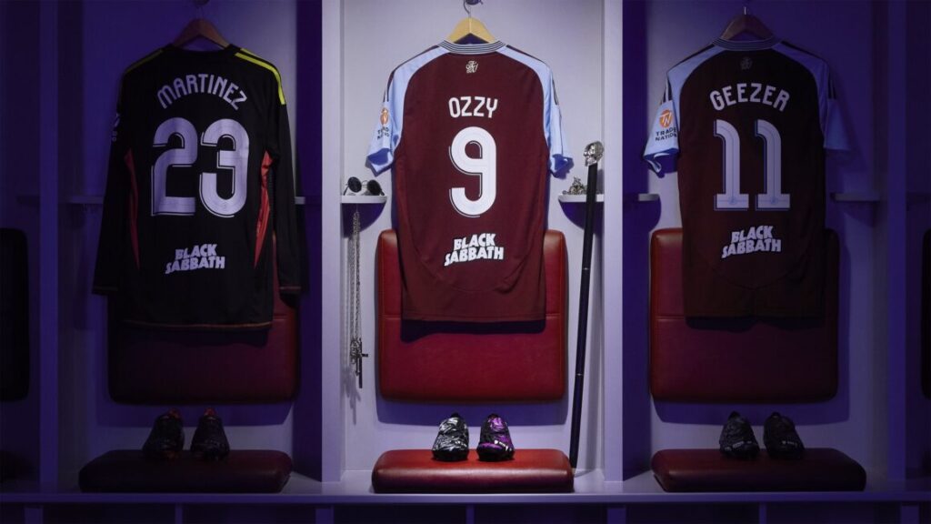 Aston Villa estrena camiseta edición especial de Halloween