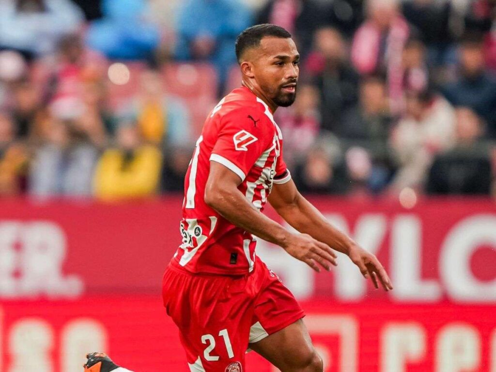 Yangel volvió a las canchas en el triunfo del Girona