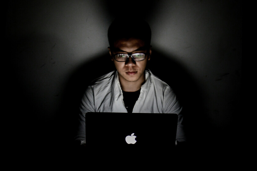 230 millones de chinos ya usan chatbots. Y aunque no debería estar ahí, ChatGPT es uno de ellos