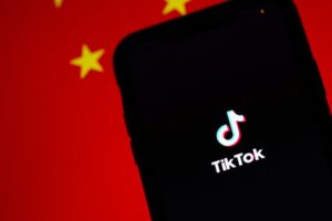 usar TikTok como trampolín para dominar la IA global