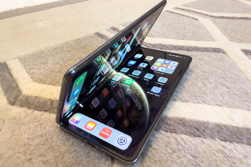 Huawei Mate X6 - Opiniones y fotos tras primera toma de contacto