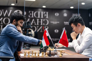 Un Gran Maestro de ajedrez chino perdió el mundial tras un error infantil. Rusia tiene preguntas y un cabreo considerable