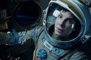 "Ojalá la hubiese hecho". Sandra Bullock lleva 25 años arrepintiéndose de hacer rechazado 'Matrix', y eso que le ofrecieron dos papeles diferentes
