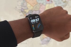 He cambiado mi Apple Watch por una pulsera inteligente de menos de 50 euros. No echo (casi) nada de menos