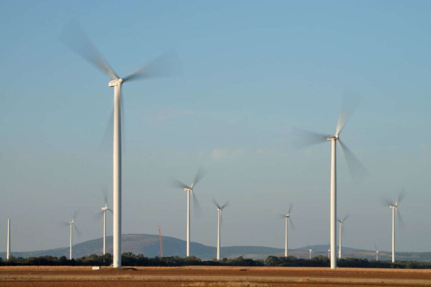 Albacete desmontará 139 aerogeneradores y dejará 22. Piensan producir un 30% más de energía