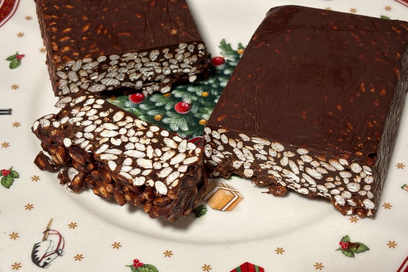En plena fiebre de la reinvención del turrón, me ha dado por hacer turrón casero. Y pienso repetir