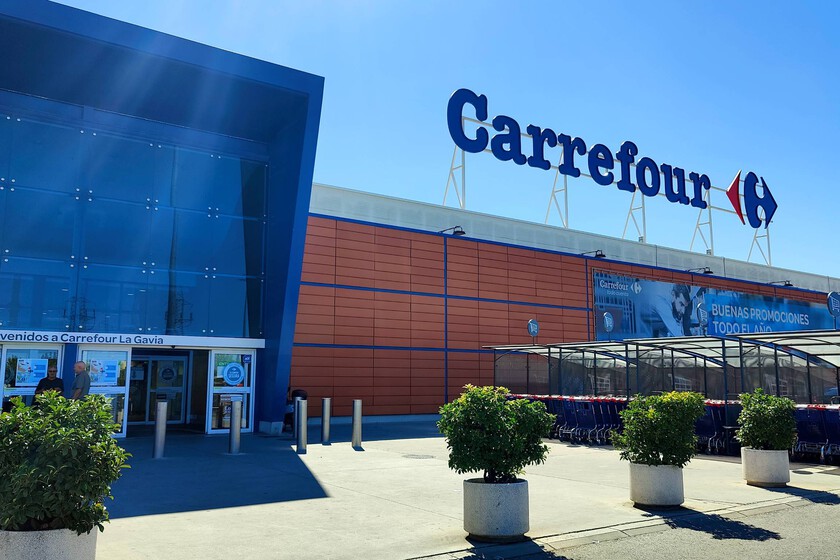Carrefour liquida esta smart TV de 55 pulgadas con Google TV