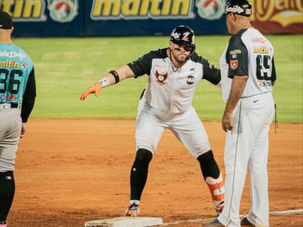 Chaparro empezó a mostrar su fuerza con las Águilas