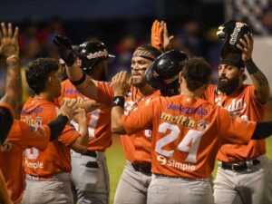 Águilas extiende su buen momento en Maracay
