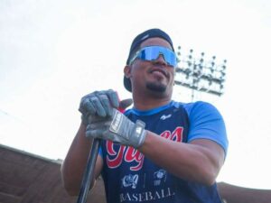 David Rodríguez hundió al pitcheo de Tiburones