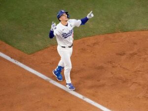 Los Dodgers extendieron el contrato de Tommy Edman