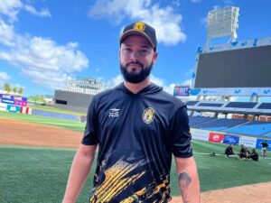 Jesús Reyes regresó a Venezuela con Leones