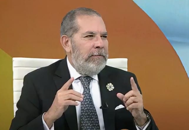 "Es una arbitrariedad pedir que le quiten la nacionalidad a quienes promuevan sanciones contra el país"