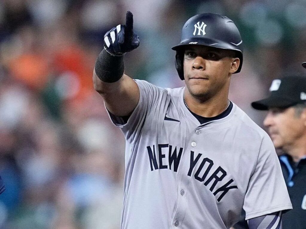 David Ortiz respalda a Boston en firma por Soto