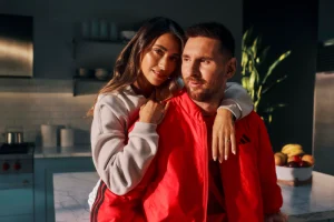 La familia de Lionel Messi presenta la nueva colección de Adidas