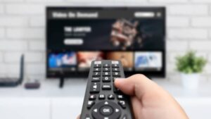 Por un documental se enteró quién era su padre, demandó a reconocido servicio de streaming y ahora recibirá una fortuna