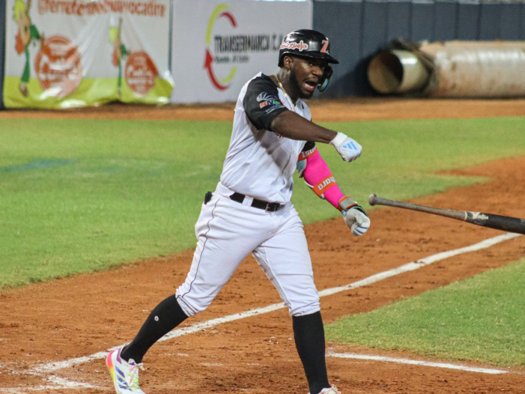 Osleivis Basabe destaca capacidad de reacción de Águilas