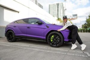 Shakira cumplió su promesa y anunció al ganador de su lujoso Lamborghini