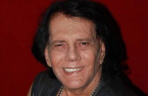 Murió el cantante y locutor venezolano Trino Mora