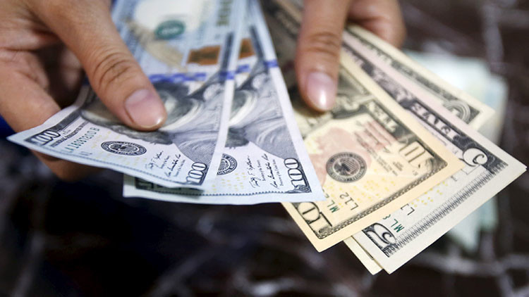 Estiman que ingresas 5.000 millones de dólares en remesas familiares a Venezuela
