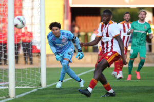¿Guillermo Ochoa se queda sin lugar en Portugal?