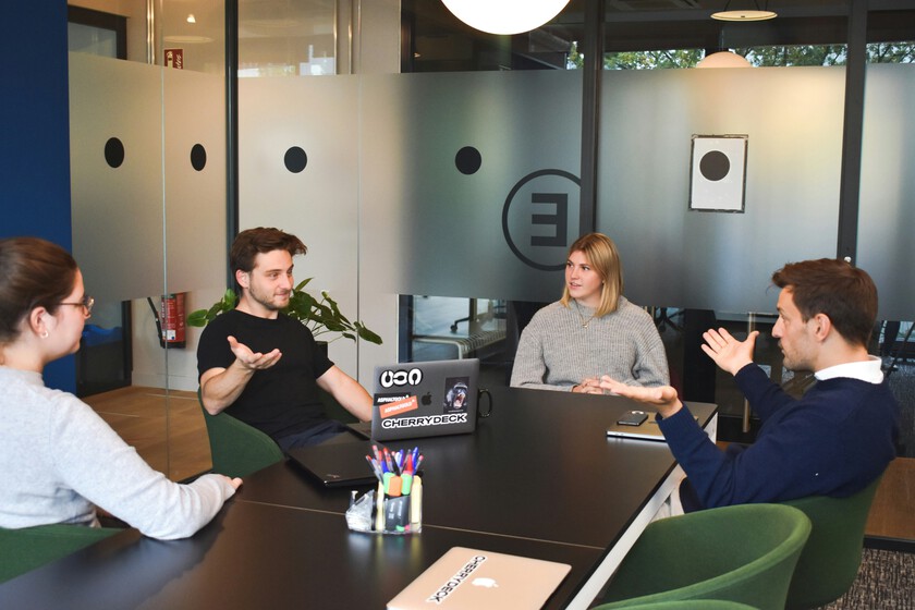 compartir reuniones con boomers y millennials
