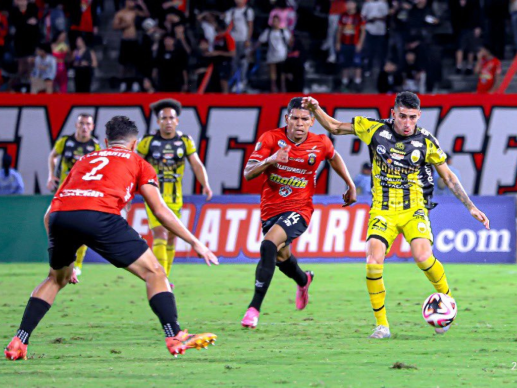 Clásico del Futve exhibe la nueva relación de fuerzas