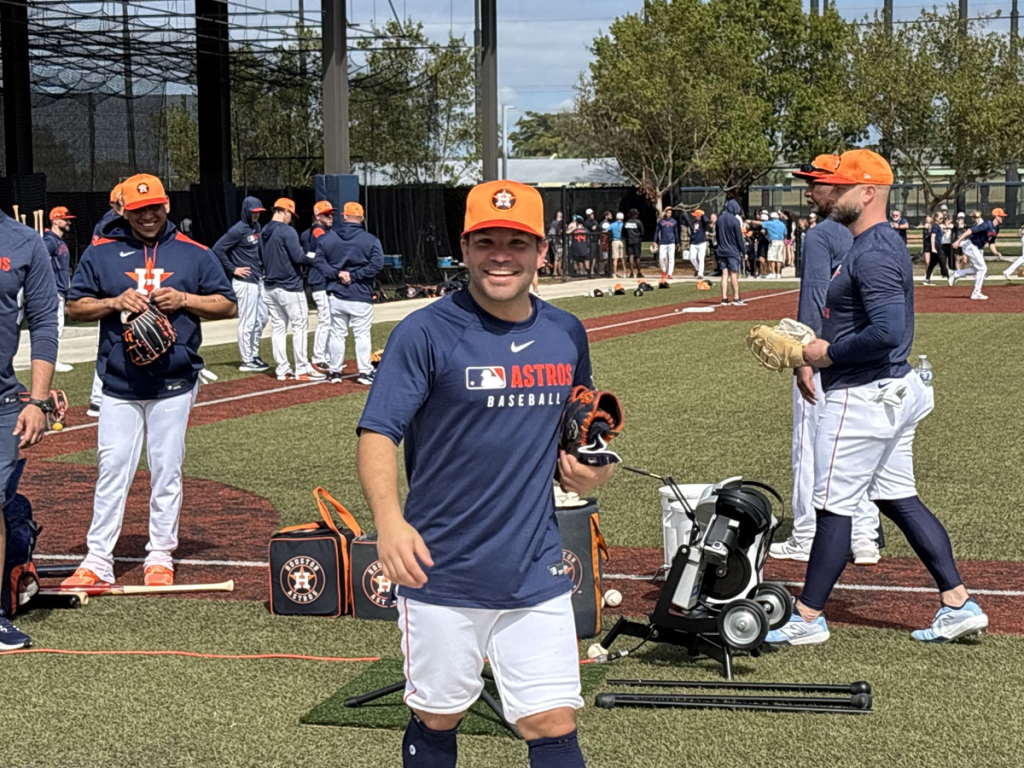 Altuve se reportó con Astros y ya entrena en el LF