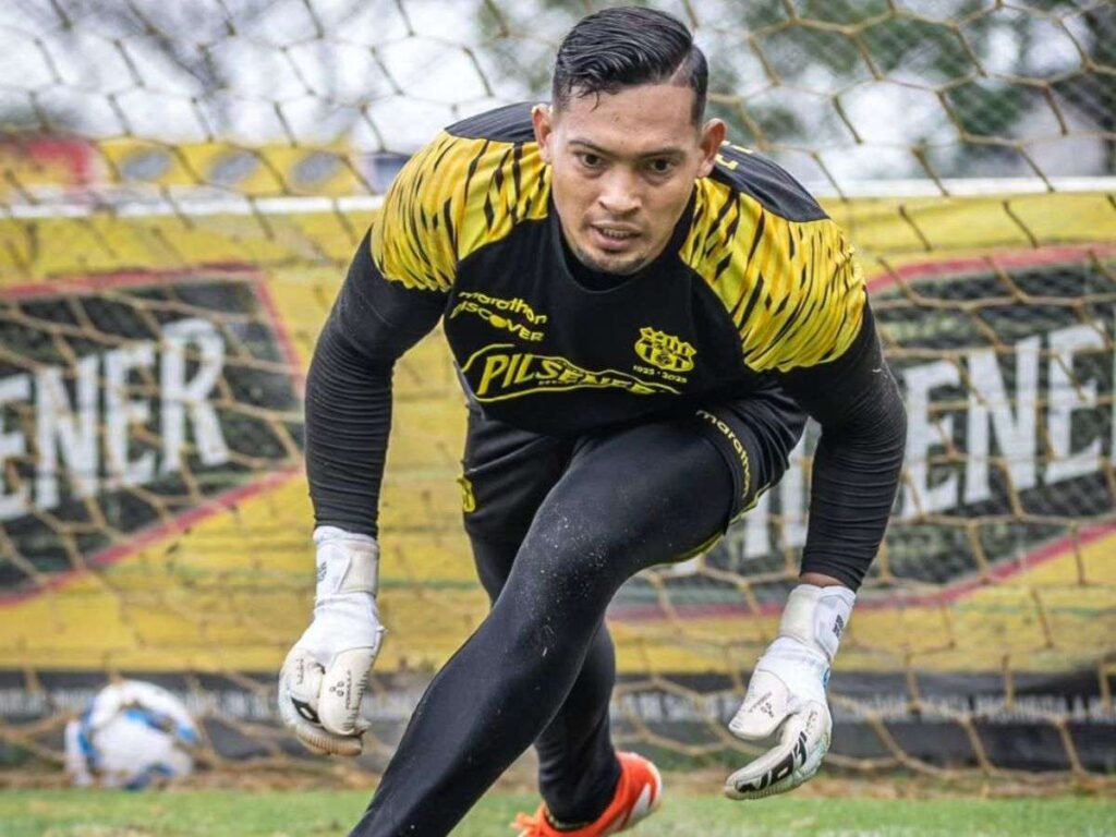 José Contreras y Barcelona avanzaron de ronda en Libertadores