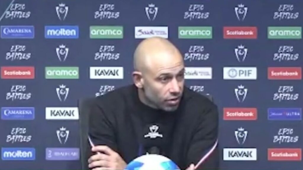 Javier Mascherano: "Es imposible jugar en estas condiciones"