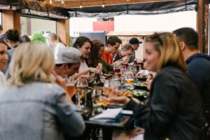 Los restaurantes de EEUU han salido de la pandemia un 15% más productivos. Hay una explicación: las visitas "exprés"