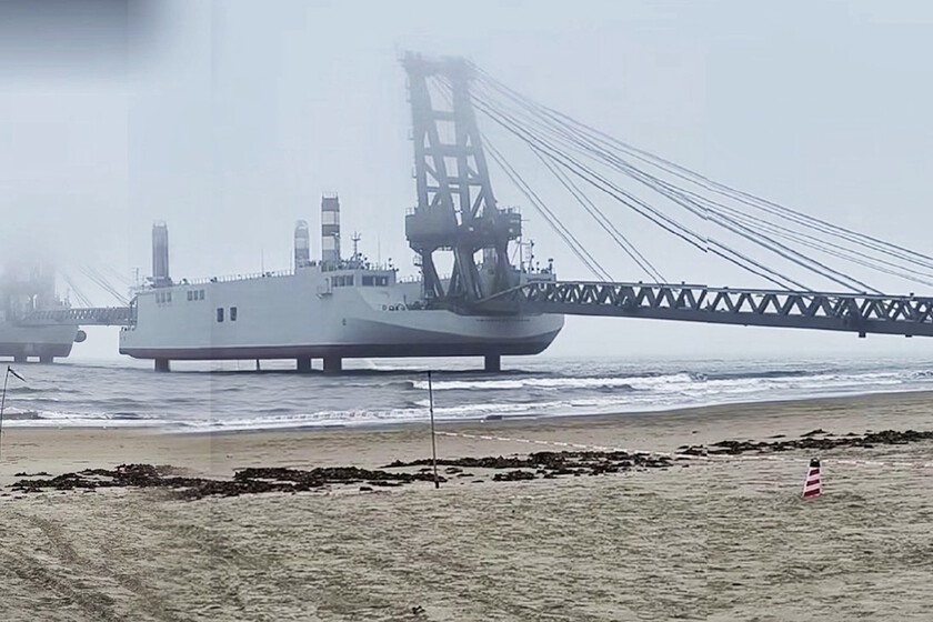 plataformas artificiales para invadir una isla