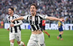 JUVENTUS (Italy), 29/03/2025.- Juventus's Kenan Yldiz celebrates scoring the 1-0 opening goal during the Italian Serie A soccer match between Juventus FC and CFC Genoa, in Juventus, Italy, 29 March 2025. (Italia, Génova) EFE/EPA/Alessandro Di Marco