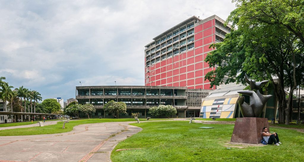 Universidades mantendrán sus horarios y actividades regulares