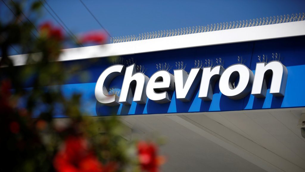 EEUU estudia extender por 60 días 'o más' la licencia de Chevron en Venezuela
