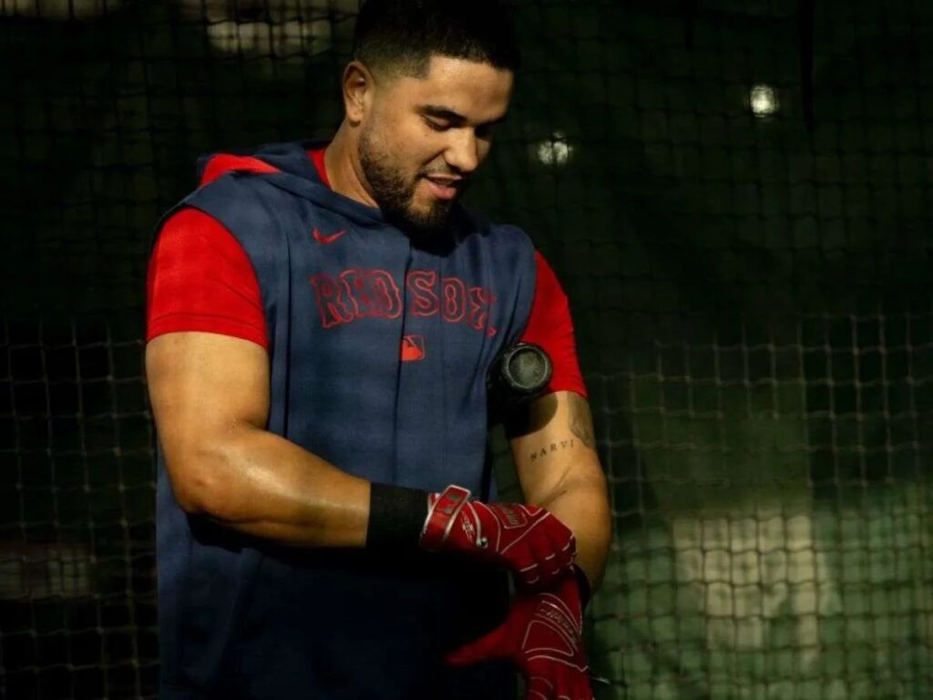Carlos Narváez brilló a la ofensiva con Boston