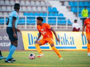 Dvo. La Guaira a regresar al triunfo ante Estudiantes