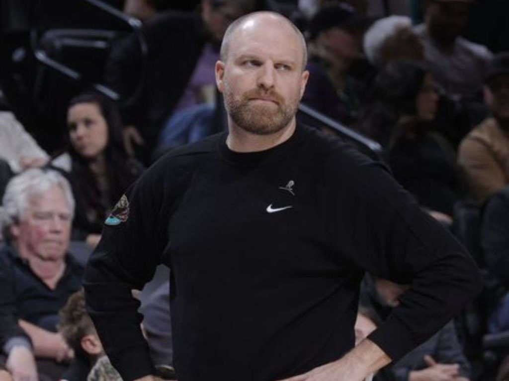 Los Grizzlies despiden a su técnico Taylor Jenkins