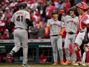Wilmer Flores pegó su segundo jonrón del año