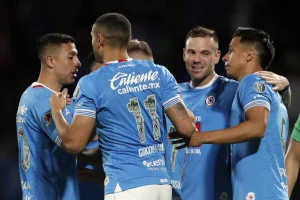 Unanimo Breves y Picks: Cruz Azul avanza, Curry celebra y hay apuestas