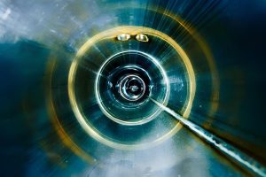 Los físicos del CERN creían que la simetría entre los quarks arriba y abajo está rota. Lo está mucho más de lo que esperaban