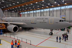 así es el moderno avión cisterna que promete cambiar las reglas del juego en el aire