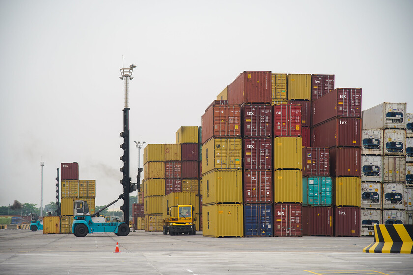China ha encontrado una solución a los aranceles para los vendedores de Amazon en EEUU. El problema es que es ilegal