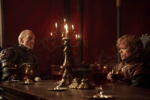 "Le pido perdón". Charles Dance todavía se siente mal por tratar "como a una mierda" a Peter Dinklage en 'Juego de Tronos'
