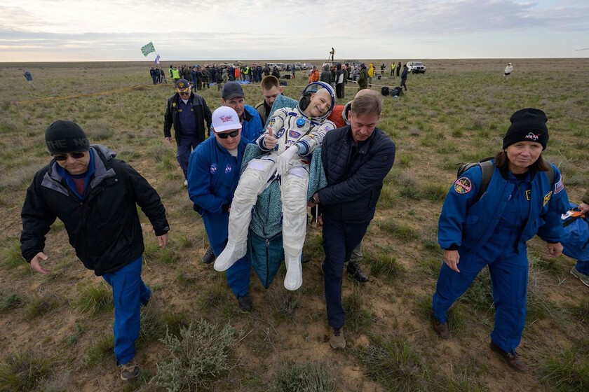 El astronauta más longevo de la NASA ha vuelto a la Tierra en su 70 cumpleaños. Nos quedamos sin el mejor fotógrafo del espacio