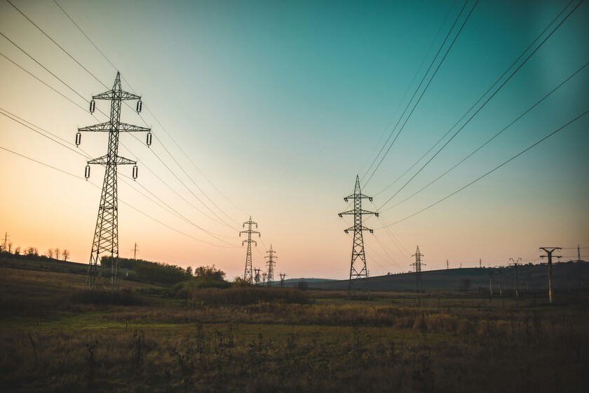 Por qué media España sigue sin luz en casa, y va a seguir así horas