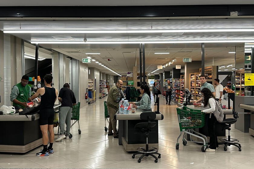 Mientras casi toda España se sumergía en el caos, un lugar seguía funcionando con normalidad: Mercadona