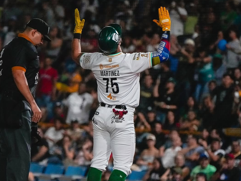 Alberth Martínez disparó HR para contribuir a León