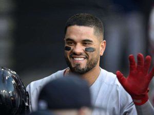 Carlos Narvaez tuvo su estreno jonronero en MLB