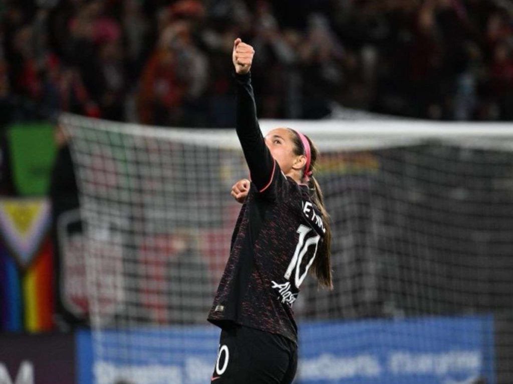 Deyna Castellanos rompe su sequía de goles